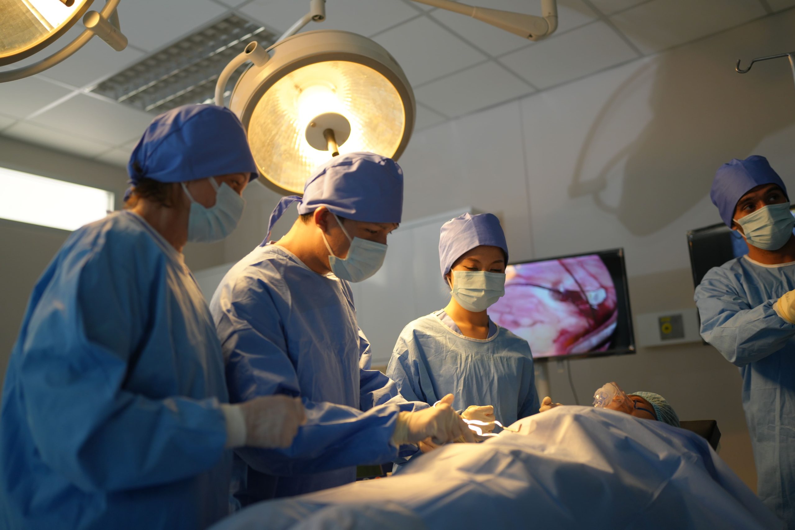 bariatric & metabolism surgery